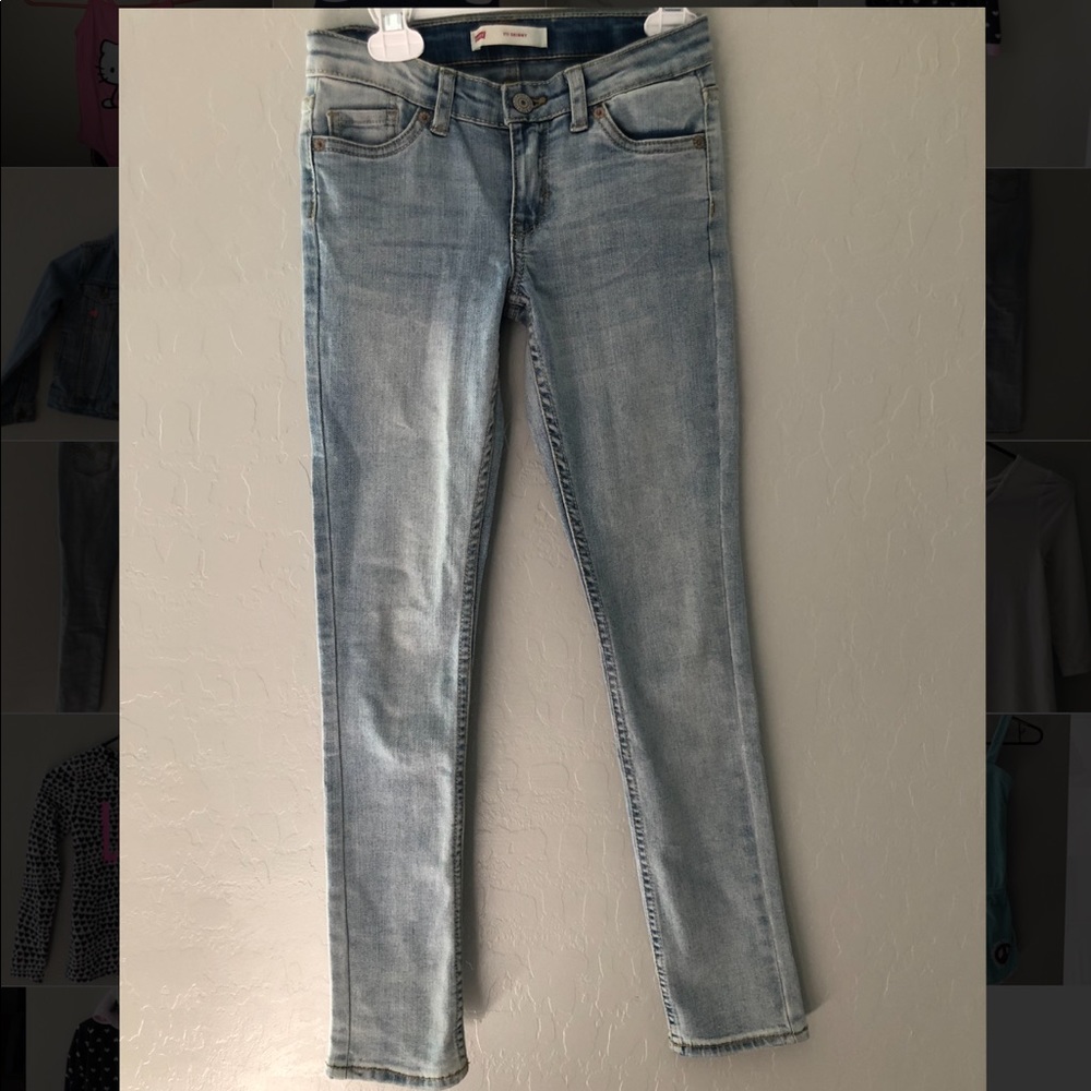 Levi’s 711 slim skinny jeans